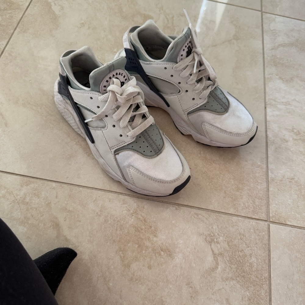 Air Huarache by Nike Women's Sneakers - White Green and Gray size 6.5